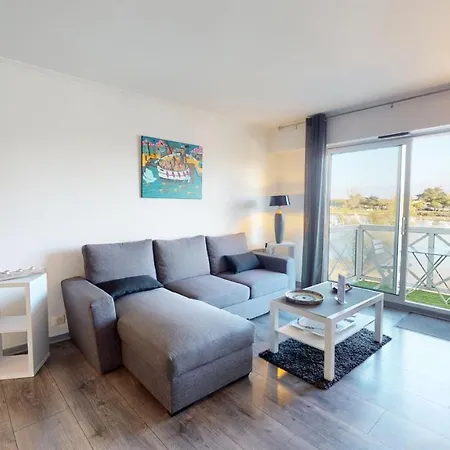 Antares Apartment *